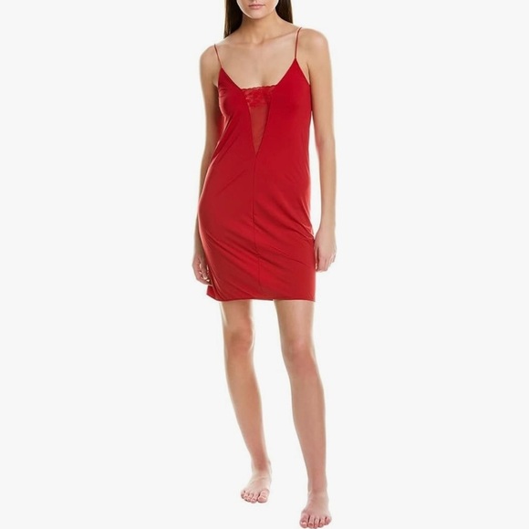 Natori Lace Affair Slip in Red - Picture 1 of 5